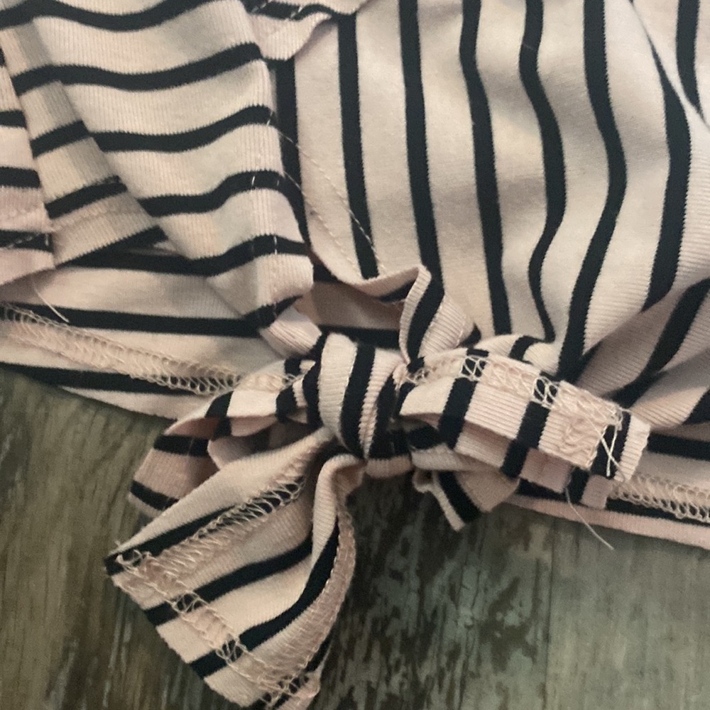 Striped Tie Top - Picture 2 of 3